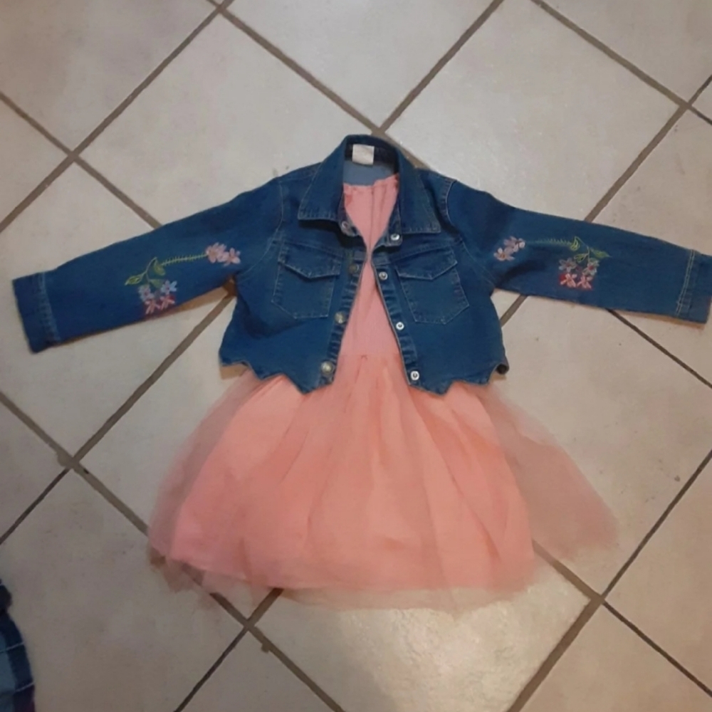 Boutique dress outfit size 4/5